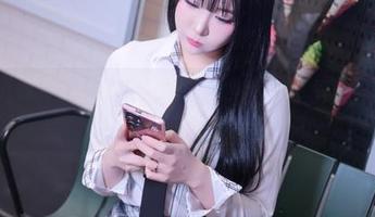 看Bomi(普美)在体操服里的动作，图册免费，好像有点心痒痒呢！