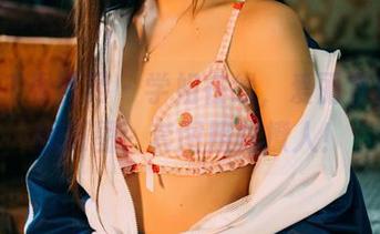GIRLT果团网 – 学姐在线，爱丽莎LISA的原图、套图照样撩人！