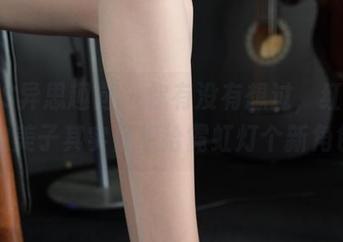 IESS异思趣向 – 你有没有想过，红底朝天的美子其实是想给霓虹灯个新角色？