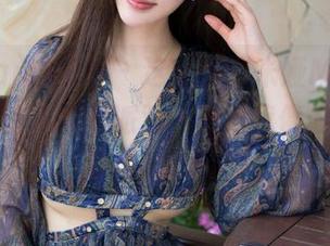 MiStar魅妍社 – 这个季节米娅Miya的连衣裙让人想开派对，虽然我傻傻还在家穿拖鞋的写真