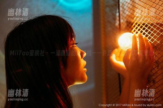 MiiTao蜜桃社 - 一道靓丽的风景线——许思铭的丝袜写真壁纸