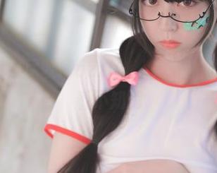 一张原图，尽收Mozzi(모찌)美腿的神秘，不看不知啊