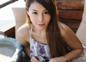 MyGirl美媛馆 – 可爱的SOLO-尹菲，带着她的内衣作品教我们如何用定制化穿出气质。