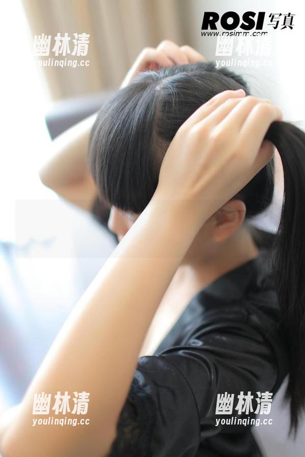 更新!ROSI的透明套图,看她如同水中仙子一样自由自在 更新!ROSI的透明套图,看她如同水中仙子一样自由自在