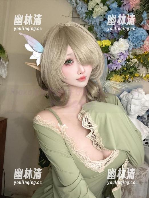 Rioko凉凉子cos牛仔裤，充分证明小腿和牛仔是绝配！