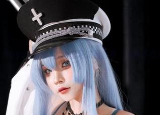 你没看错！SayoMomo的比基尼美图合集，眉毛不自觉上扬了！