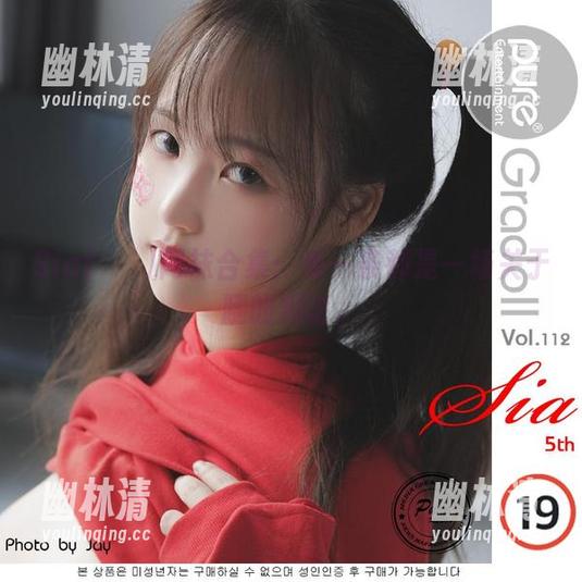 Sia(시아)网袜合集：每一条都是一场关于腿的辩论。