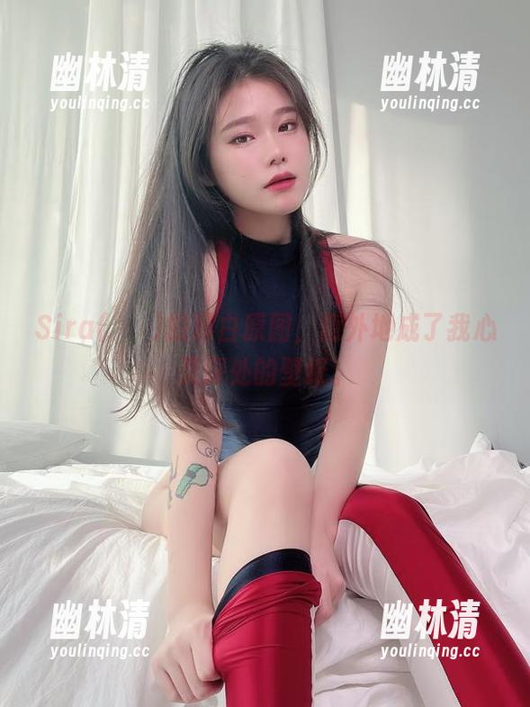 Sira(시라)的黑白原图，意外地成了我心灵深处的壁纸。