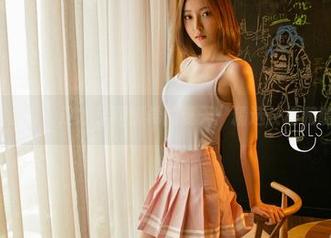 UGirls尤果网 – 这才是周妍希的夏天：精选长裙和随意的微风