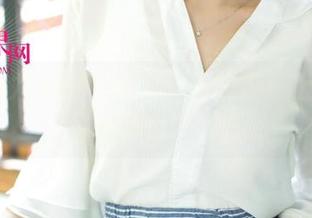 UGirls尤果网 – 萌琪琪在瑜伽垫上：私房摄影的自由舞蹈