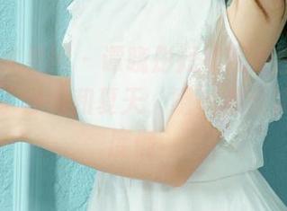 UGirls尤果网 – 谭晓彤短裤高清图册，让我想到了沙滩和夏天，嗯…差点决定要去度假。