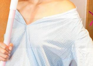 UGirls尤果网 – 赵智妍的大俗大雅：私房写真中的女孩，居然意外撩人。