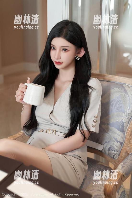 Xiuren秀人网 - 安静地欣赏,孟狐狸FoxYini的女孩福利图包,恍若进入了另一个次元。 Xiuren秀人网 - 安静地欣赏,孟狐狸FoxYini的女孩福利图包,恍若进入了另一个次元。