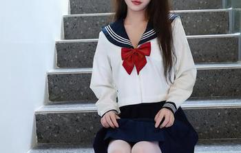 Xiuren秀人网 – 没有圣光的李若汐，JK也可以走出自己的风格。