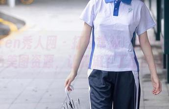 Xiuren秀人网 – 打破常规！甜七七的黑色美图资源，让我流下了意识流！