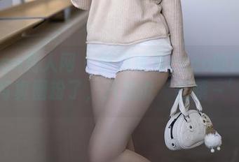 Xiuren秀人网 – 被赵惟依coco的高清黑白写真圈粉了，只想说‘哇哦～’！