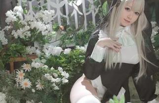 asagiriai(爱ちゃん)的华丽带货课：英仙座护士服写真集，难道我也该当一回模特？