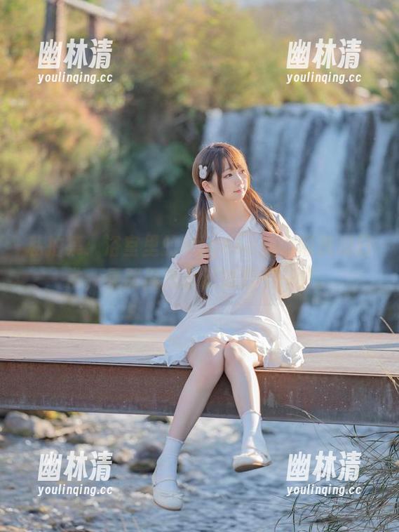 私拍集：浴室里的nagesa魔物喵洗澡日常，果然魔法水温就是不一样。