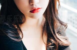 yeeun孙乐乐的夏日：这也太好看了，cos里睡着了吧？