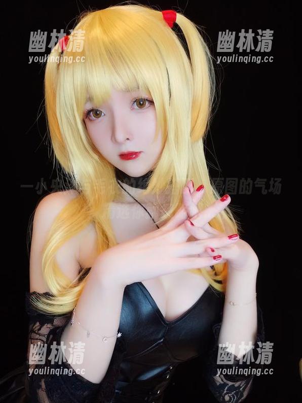 一小央泽与毛衣的绝妙搭配，原图的气场，精选你就忽略吧...