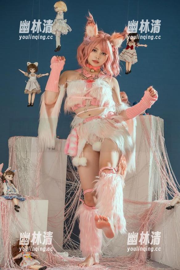 高清和服+七月喵子=不需要解释的美图公式,太好理解了吧? 高清和服+七月喵子=不需要解释的美图公式,太好理解了吧?