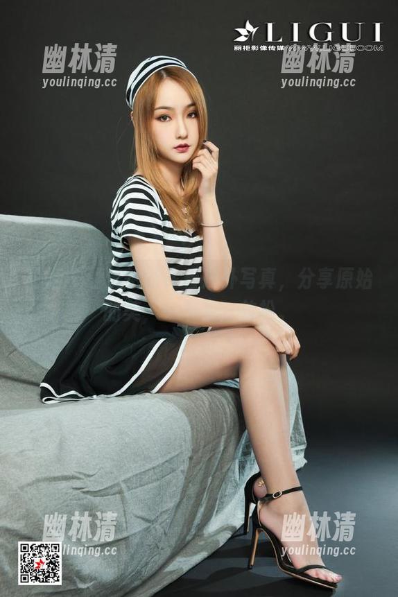 丽柜 - 让佳怡带你看户外写真,分享原始的美,一个字:放松。 丽柜 - 让佳怡带你看户外写真,分享原始的美,一个字:放松。