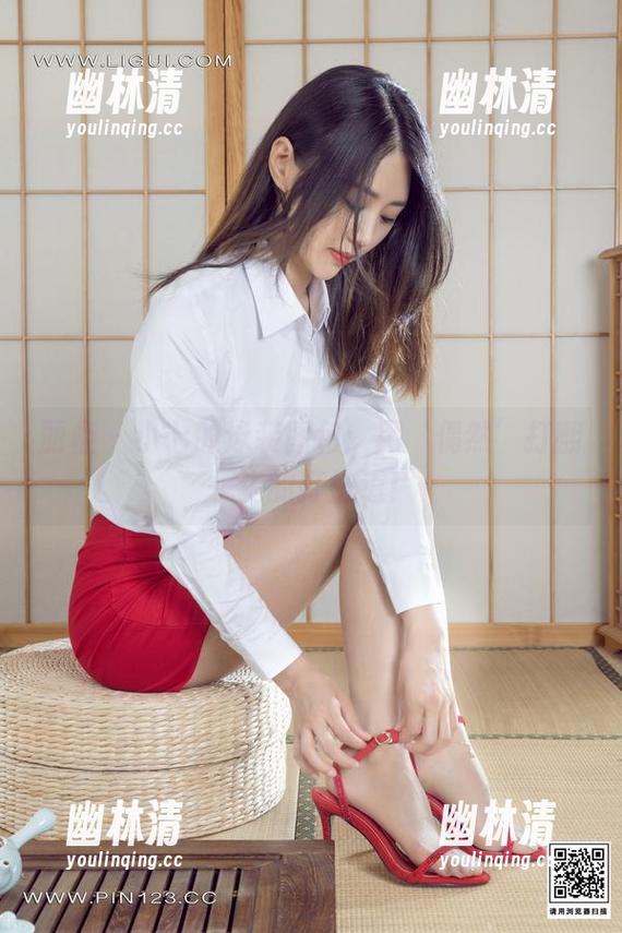 丽柜 - 小七的泳装图包:用‘偶然’打翻一生的打扮道! 丽柜 - 小七的泳装图包:用‘偶然’打翻一生的打扮道!