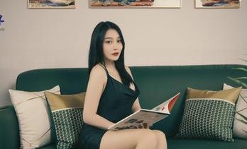 丽柜 – 除了“肉丝”，敏儿的写真集还藏着哪些值得分享的东西？