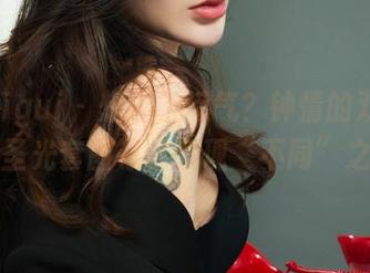 丽柜ligui – 想碰碰运气？钟情的双生花无圣光套图等你发现“不同”之处