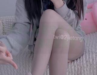 我已经下载了二阶堂宅绘子的皮衣图包，你的呢？别再傻傻等了！