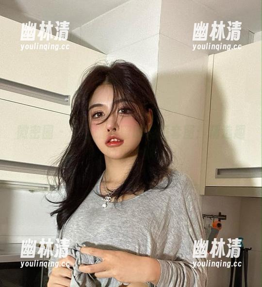 微密圈 - 于芷晴大蜜既视感套图：精选趣味每一帧