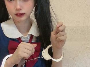 套图不止是美，美是倦倦喵与埃罗芒阿的温柔相拥