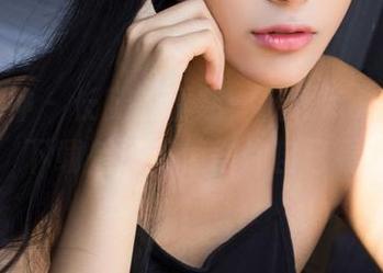 克拉女神 – 长腿的诱惑，杨暖带来的原图，下载后值不值得你自己看！