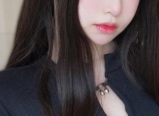 素颜也能玩出新花样——女主K在清晨的cos照片时光机