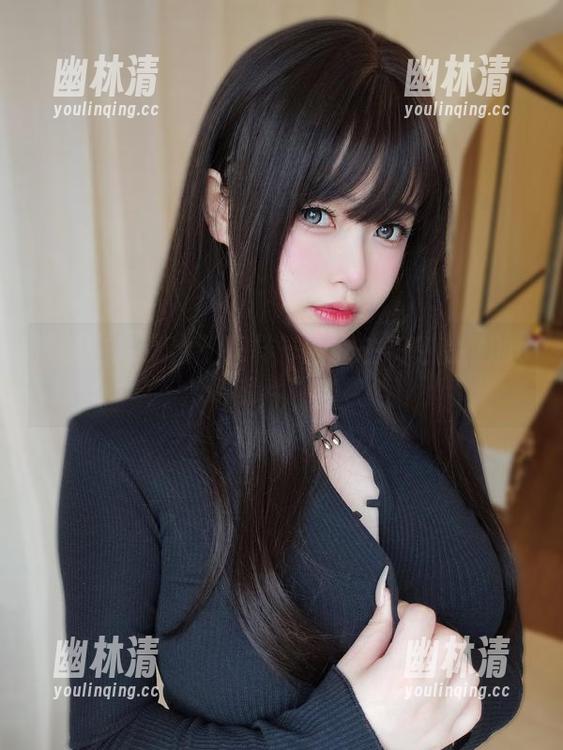 素颜也能玩出新花样——女主K在清晨的cos照片时光机