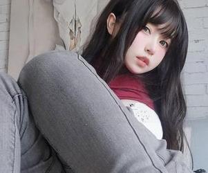 女主K出品：乘凉姐姐的免费图集，凉快得让人想多停留一会儿。