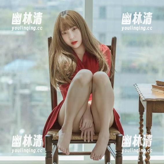 免费写真不仅仅是福利，姜仁卿(강인경)的IKOF-女朋友2让你欲罢不能。