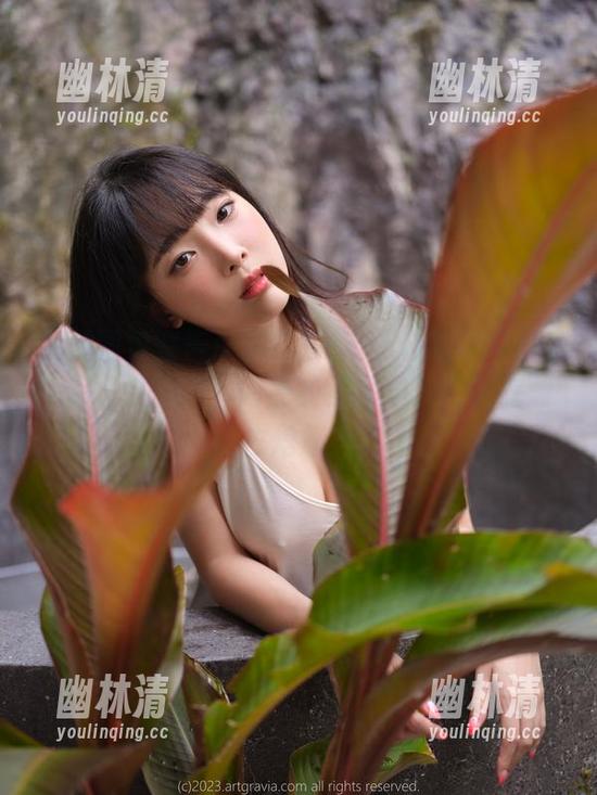免费图包警告！姜仁卿(강인경)的IKOF-11用了会上头，明智的选择是下载后立刻去炫耀！