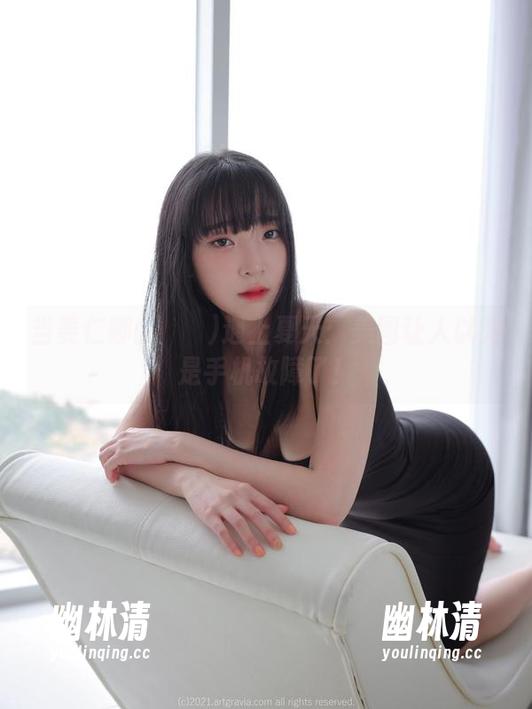 当姜仁卿(강인경)遇上夏天：美图让人以为是手机故障了！