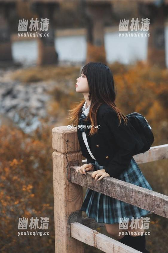 安曜曜教室2,私房图片照得像课堂溜冰。 安曜曜教室2,私房图片照得像课堂溜冰。