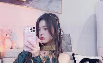 小小奶瓶儿秀短裤，下载后我也想变身！