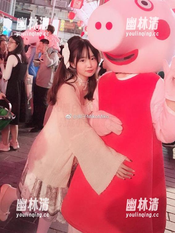 御子Yumiko晒白色套图精选,直接把我晃成小白鼠了! 御子Yumiko晒白色套图精选,直接把我晃成小白鼠了!