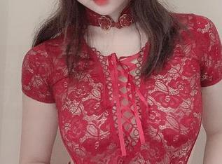 看完“是依酱呀”的空姐写真，大概是我闭上眼睛都能想起那张图片吧