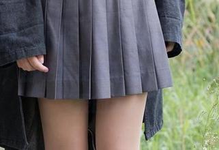 森萝财团 – 小梓，私拍里的透明更像是一种态度，别说我没提醒你，这可不只是外表的事。