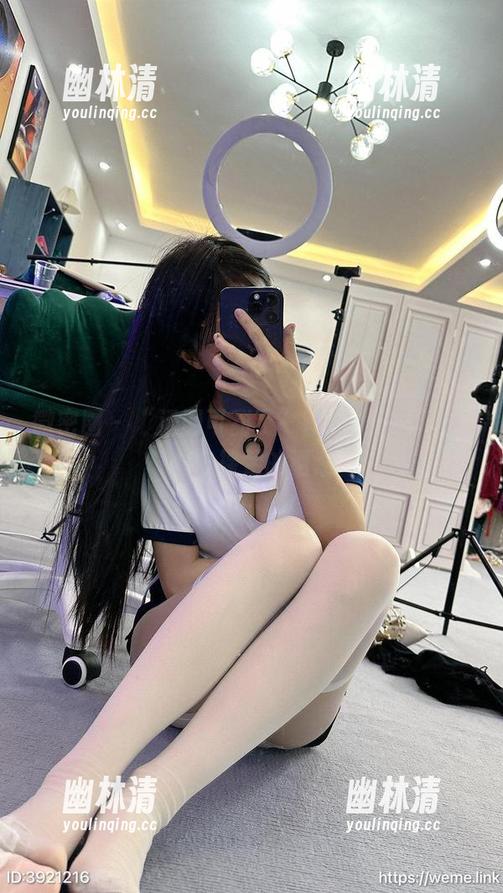 微密圈 - “汤圆可甜了”图包:无鞋的自由与裸足的诱惑 微密圈 - “汤圆可甜了”图包:无鞋的自由与裸足的诱惑