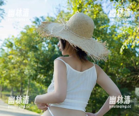 更新!浅安安的放课后,让人想直接cos上去! 更新!浅安安的放课后,让人想直接cos上去!