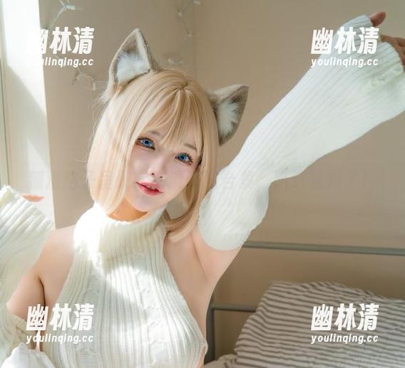 狐洛洛子呈现:高清懒猫合集,趴这就对了! 狐洛洛子呈现:高清懒猫合集,趴这就对了!