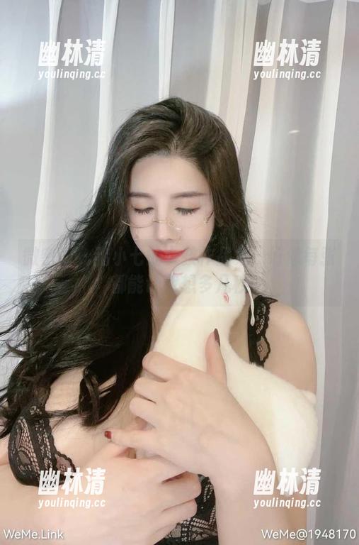 微密圈 - 猪小七的女孩作品集：好像每张都能让我想多几秒