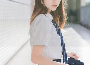 原图竟能如此引人，祖木子的活力白丝少女真是让人哑口无言。