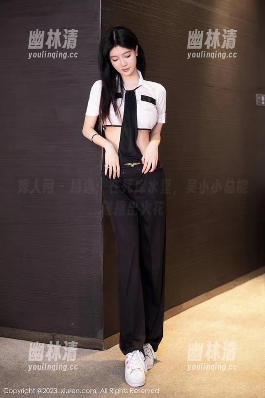 秀人网 - 精选:在死库水里,吴小小总能碰撞出火花 秀人网 - 精选:在死库水里,吴小小总能碰撞出火花